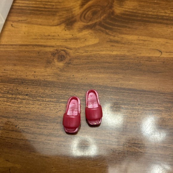 Barbie Slip‎ On Sandals Dark Pink - Picture 1 of 4
